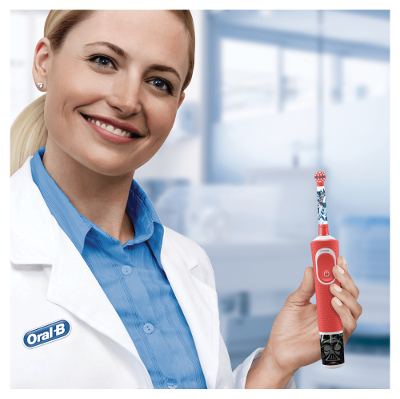 Oral-B Vitality Kids STAR WARS szczoteczka elektryczna najchętniej polecana przez dentystów Oral-B Vitality Kids STAR WARS szczoteczka elektryczna najchętniej polecana przez dentystów