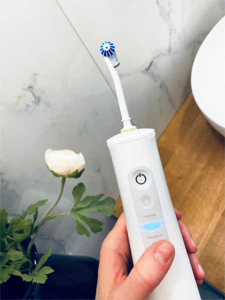 Irygator do zębów Oral-B AquaCare 6