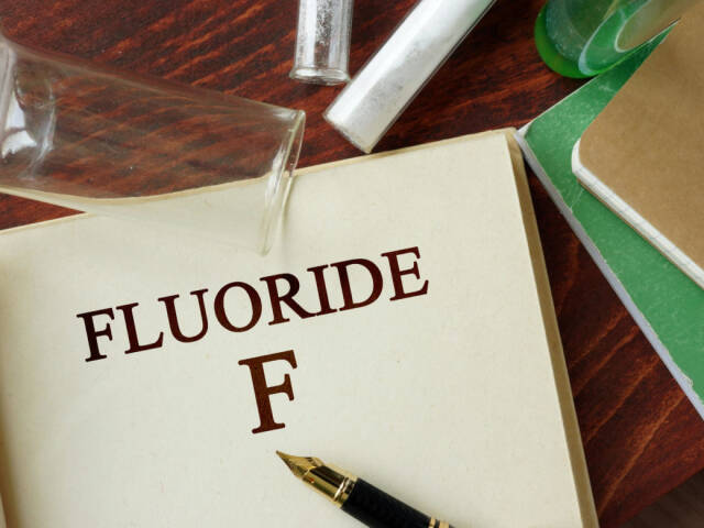 Fluor zabija czy leczy? Fakty i mity o fluorze