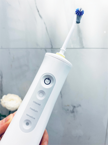 Irygator dentystyczny Oral-B AquaCare 6